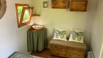 2 chambres, Wi-Fi gratuit, draps fournis