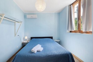 3 makuuhuonetta, ilmainen Wi-Fi, vuodevaatteet