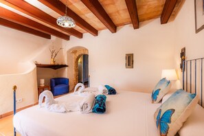 5 chambres, fer et planche Ă repasser, accĂšs au Wi-Fi (inclus)