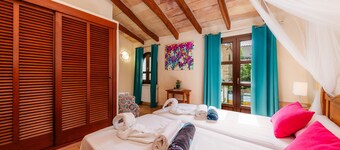 Country House 'Son Favar Capdepera' with Private Pool, Private Terrace and Wi-Fi