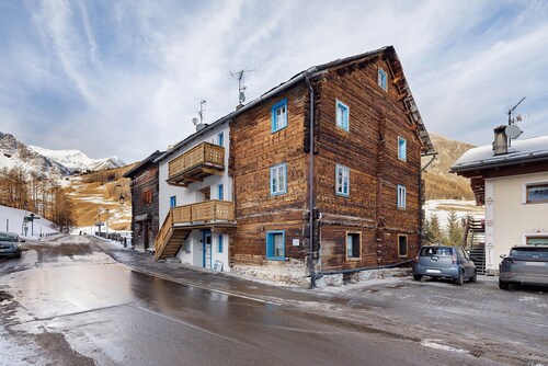 Appartement "Casa Valentina" avec vue sur les montagnes, jardin partagé et Wi-Fi