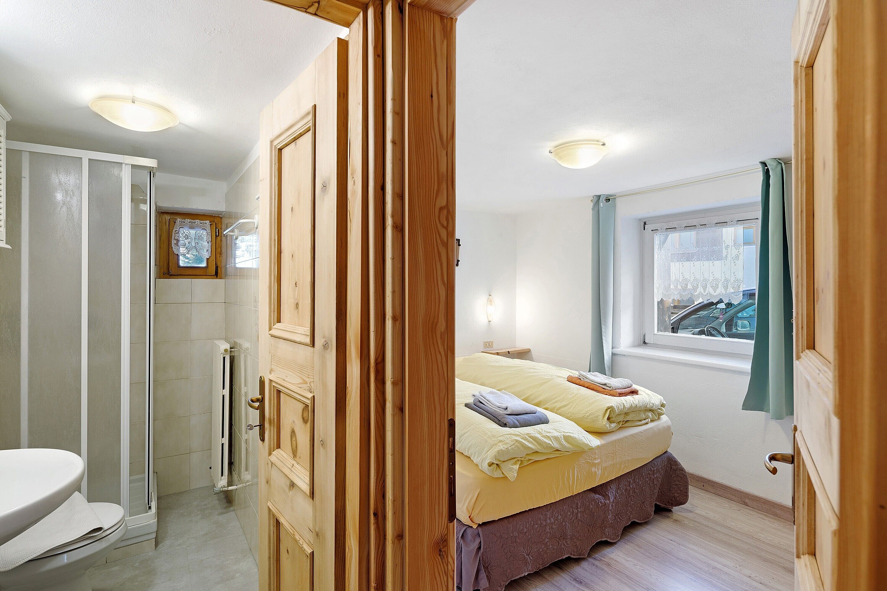 淋浴设施、免费洗浴用品、吹风机、毛巾