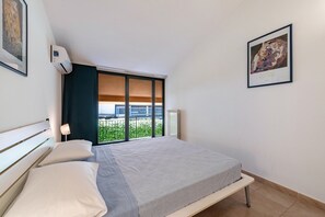 2 habitaciones, wifi gratis y ropa de cama 