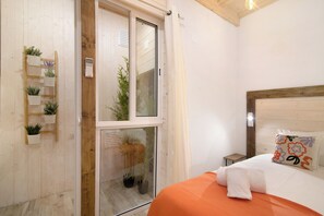 2 quartos, ferros/tábuas de passar roupa, Wi-Fi de cortesia