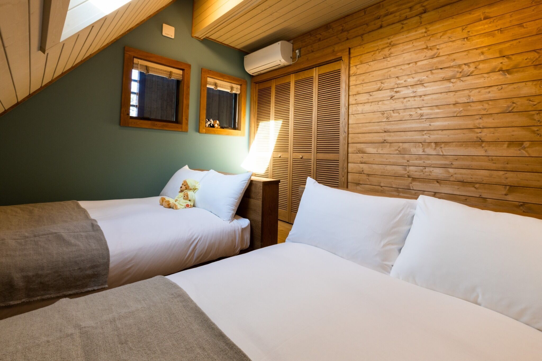 2 chambres, bureau, Wi-Fi gratuit, draps fournis