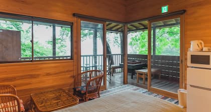 Cottage like a tree house with a sea of clouds fro / Chichibu-gun Saitama