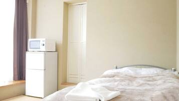 1 chambre, bureau, Wi-Fi gratuit, draps fournis