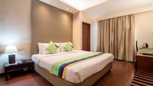 Deluxe Double or Twin Room, Balcony | In-room safe, desk, soundproofing, iron/ironing board - Treebo Cabana (New Delhi)