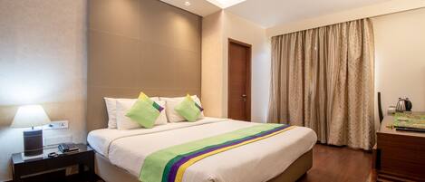 Deluxe Double or Twin Room, Balcony