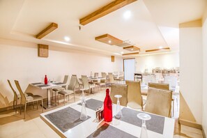 Restaurant - Fabhotel Prime Royal Castle (Coimbatore)