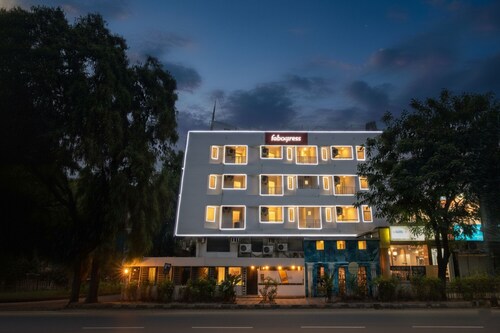 FabHotel Kalyan