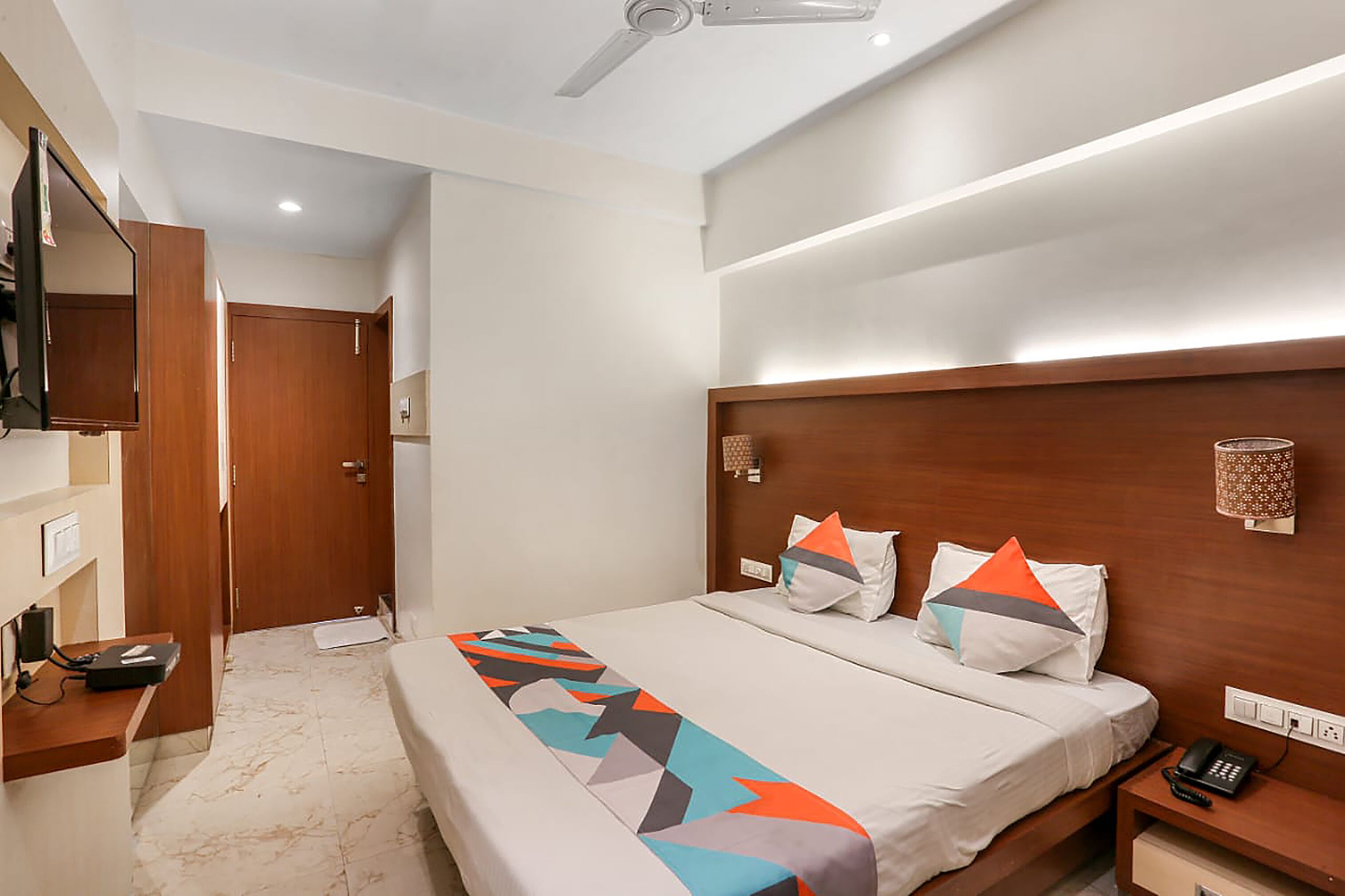 Photo - FabHotel Spring Inn - Nr Borivali Station