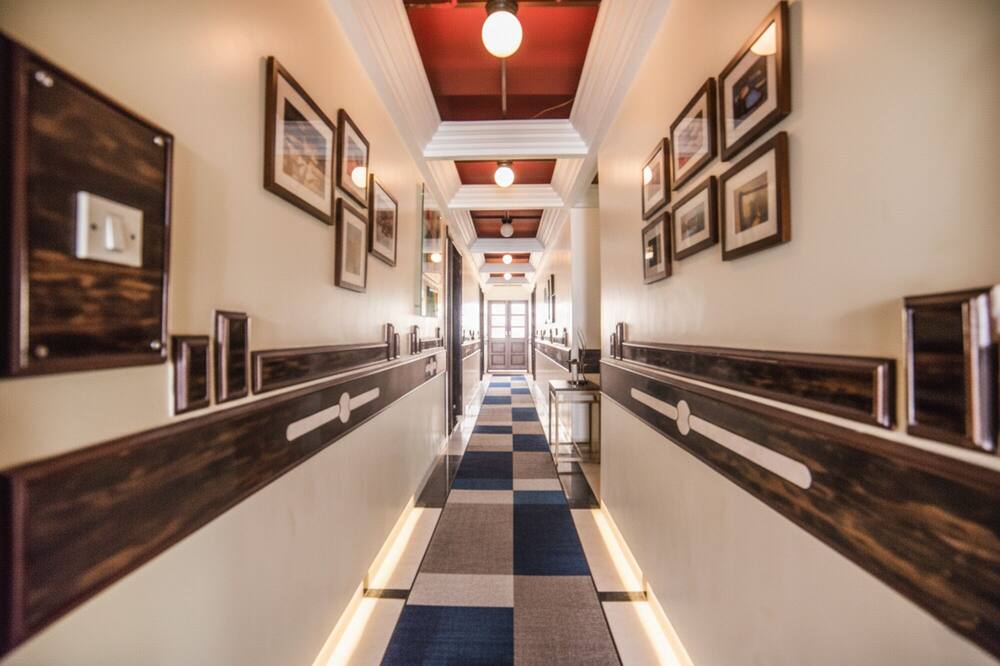 Fabhotel Santoor