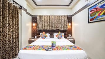 Lakens van Egyptisch katoen, luxe beddengoed, een kluis op de kamer