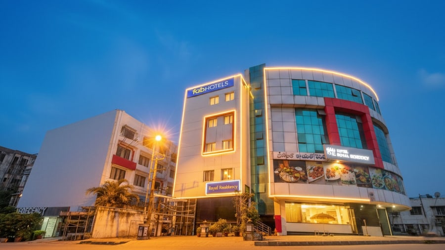 Fabhotel Royal Residency Ii
