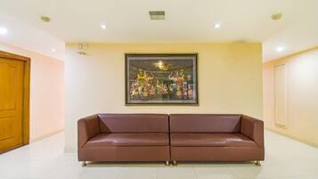 Área de estar no saguão