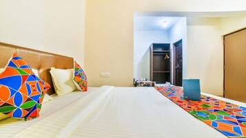 Habitación ejecutiva | Sábanas de algodón egipcio, ropa de cama de alta calidad, caja fuerte