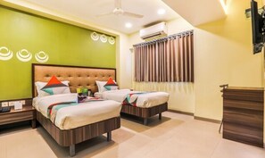 Egyptian cotton sheets, premium bedding, in-room safe, free WiFi - Fabhotel Landmark Residency (Navi Mumbai)