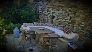 House, 1 King Bed | Outdoor dining - The Luxurious Smardakito Village Pool House (Tinos)