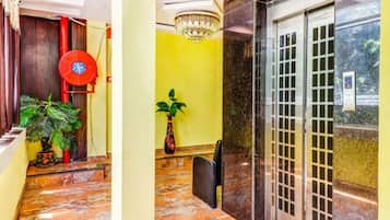 Elevator