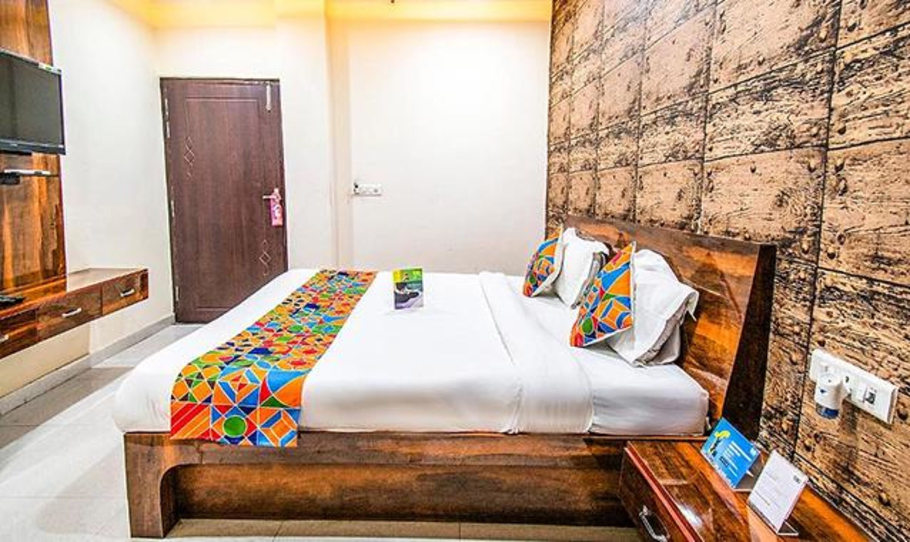 1 bedroom, egyptian cotton sheets, premium bedding, in-room safe