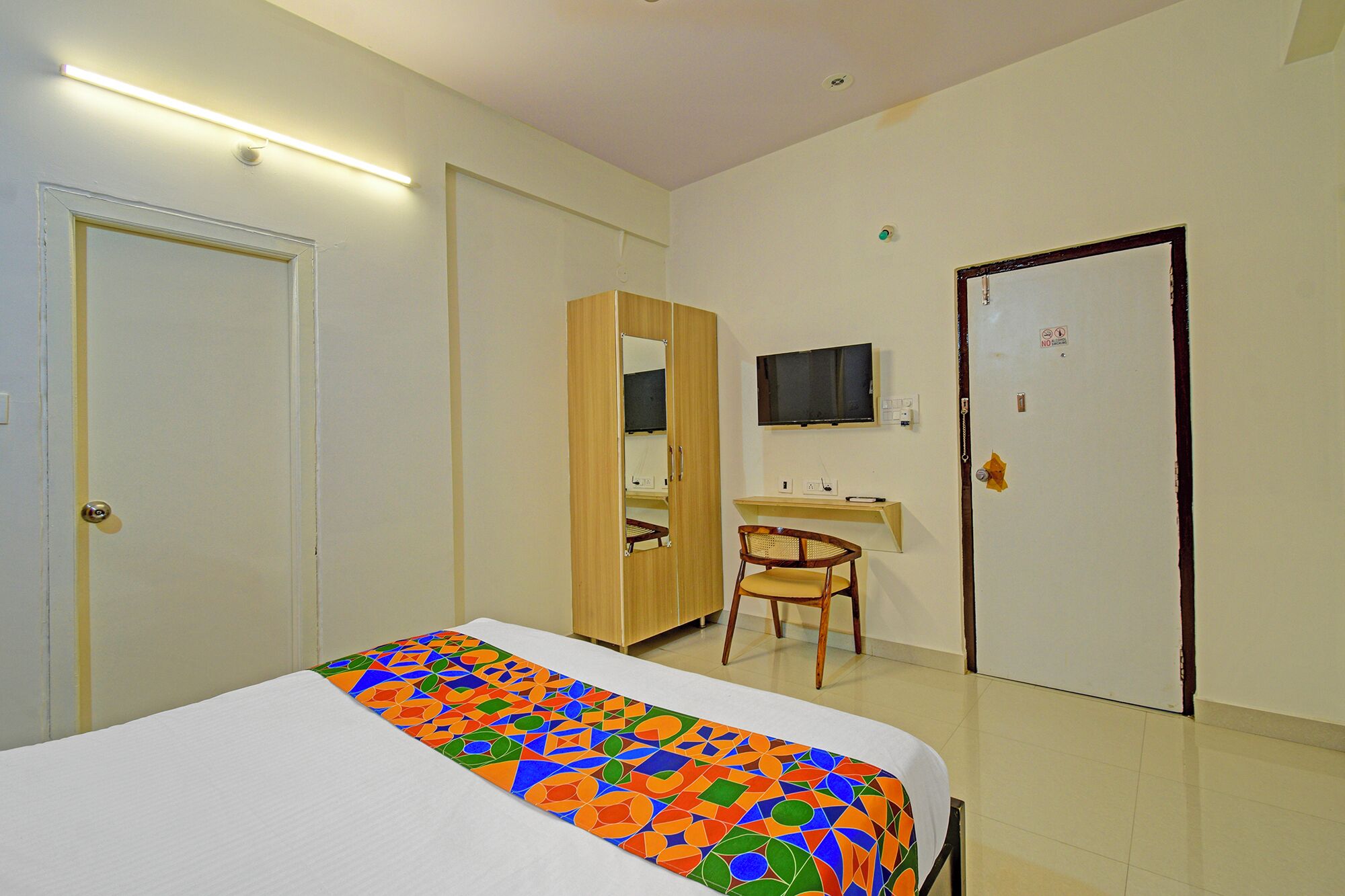 Foto - FabHotel Namaha Suites - Nr Hyderabad International Airport, Shamshabad