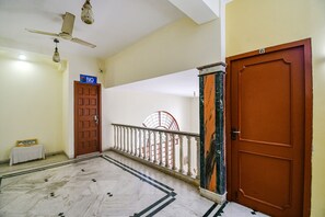Lobby - Fabexpress Ullash Residency (Barasat)