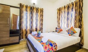 Deluxe kamer | Lakens van Egyptisch katoen, luxe beddengoed, een kluis op de kamer