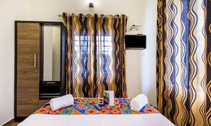 Lakens van Egyptisch katoen, luxe beddengoed, een kluis op de kamer