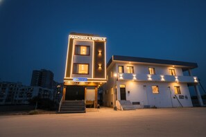 Exterior - Fabescape Panchkula Motels (Dera Bassi)