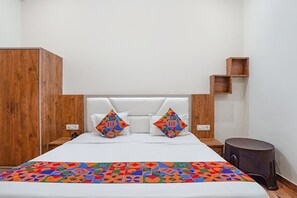 Room - FabHotel Sirtaj Suites (Agra)