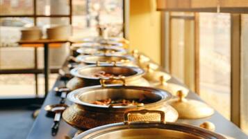 Daily continental breakfast (INR 300 per person)