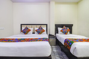Egyptian cotton sheets, premium bedding, in-room safe, free WiFi
