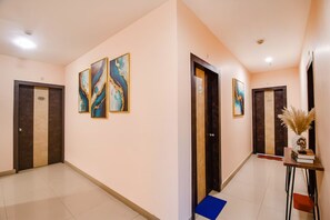 Lobby - Fabhotel Prime Rockstar Suites (Kolkata)