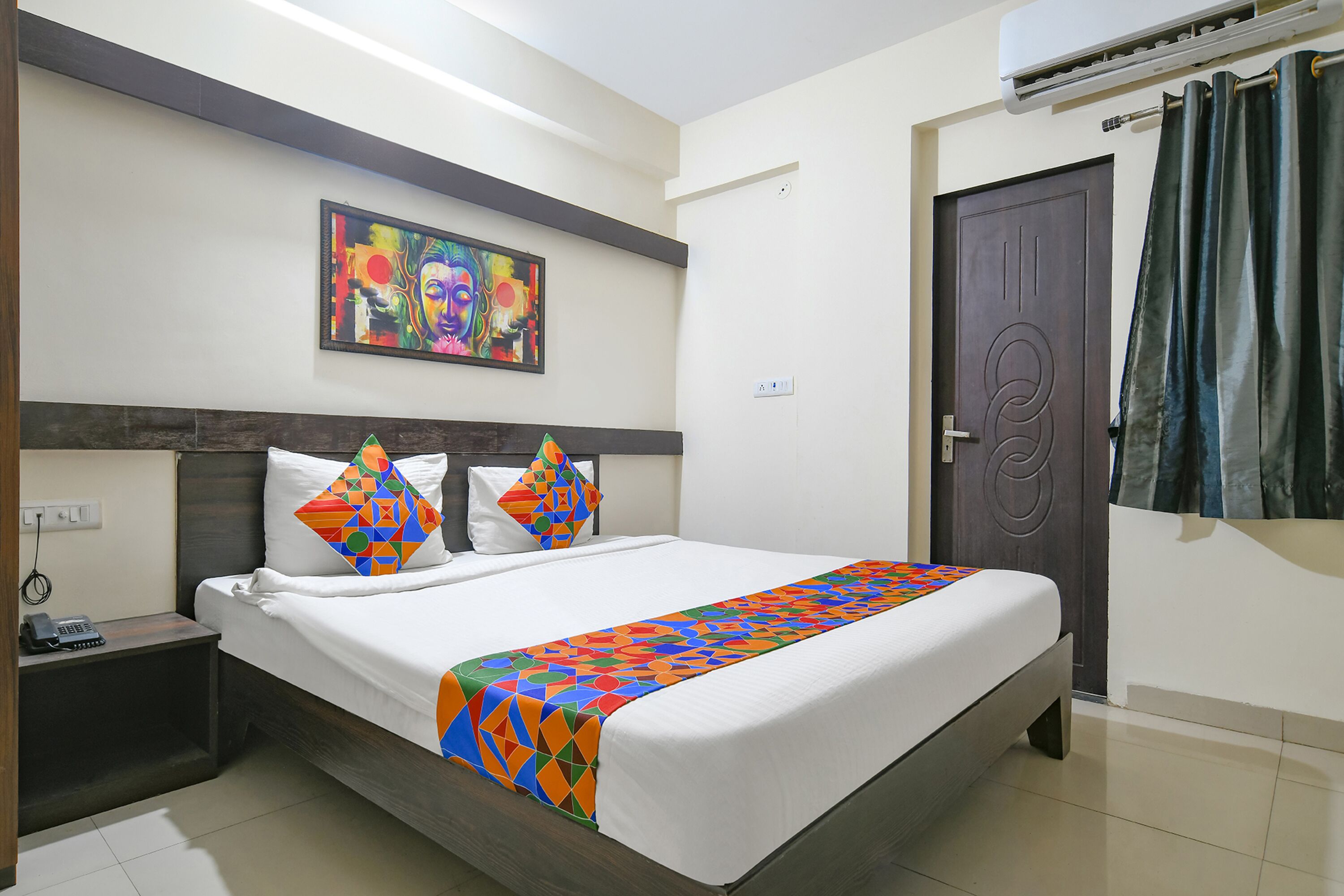 Fabexpress Golden Villa