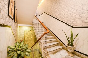 Staircase - Fabhotel Saltlake Regency (Bidhannagar)