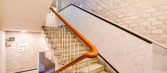 Fabhotel Saltlake Regency