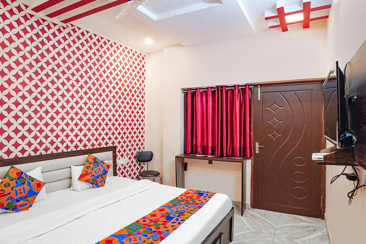 Habitación familiar | Sábanas de algodón egipcio y ropa de cama de alta calidad