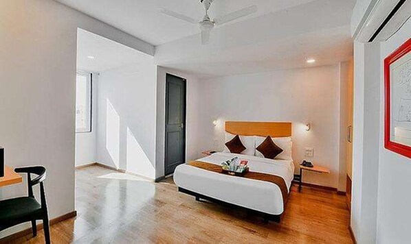 Premium Room | Egyptian cotton sheets, premium bedding, in-room safe, free WiFi - Fabhotel Lupin International (Udaipur)