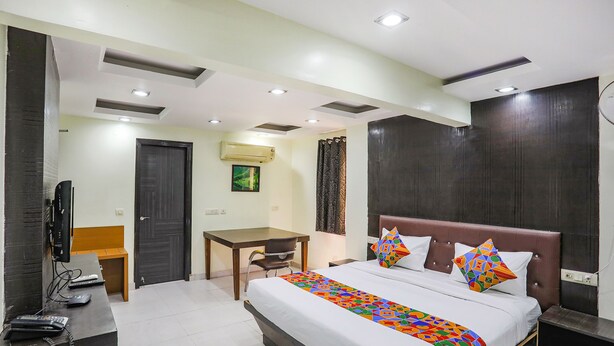 Room - Fabhotel Trio Continental (New Delhi)