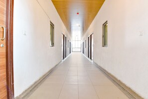 Lobby - Fabhotel Kaviya (Ahmedabad)