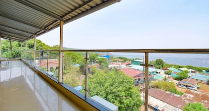 Fabhotel Bright Holidays