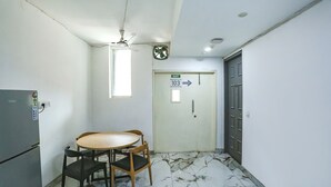 تناول الطعام