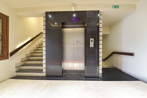 Lift - Fabhotel Prime The Wish (Jaipur)