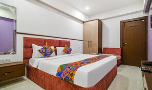 Deluxe Room | Egyptian cotton sheets, premium bedding, in-room safe, soundproofing - Fabhotel Elite Residency (Indore)