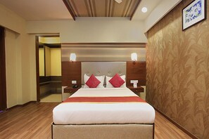 Premium Room | Egyptian cotton sheets, premium bedding, in-room safe, free WiFi - Fabhotel Astra Berry'S (Bengaluru)