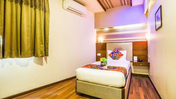 Deluxe Single Room | Egyptian cotton sheets, premium bedding, in-room safe, free WiFi