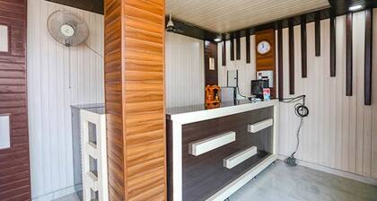 Fabhotel Jms Residency