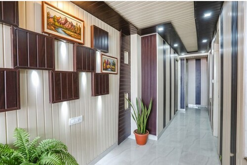 Fabhotel Jms Residency