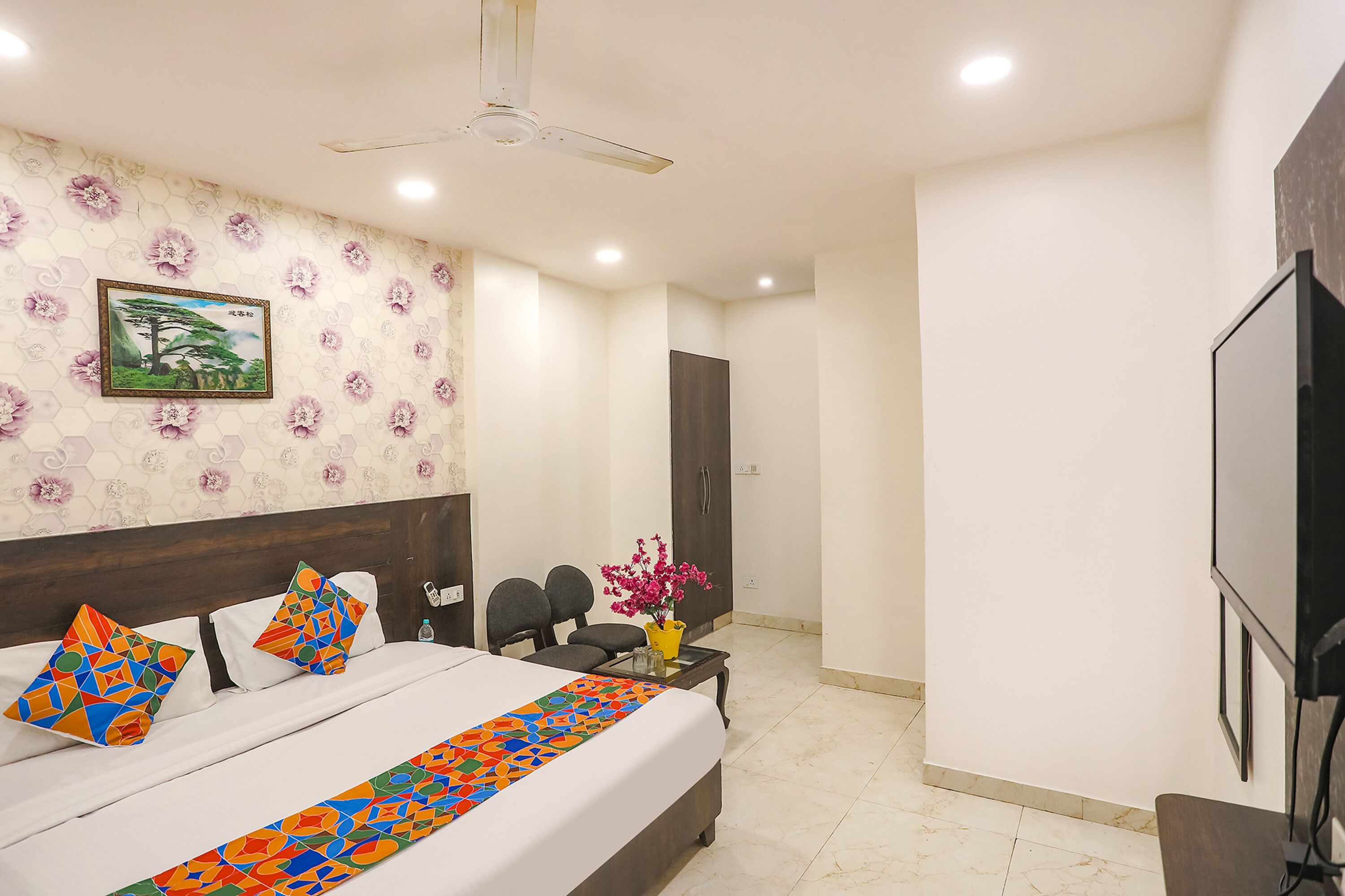 Foto - Via Royal Galaxy I